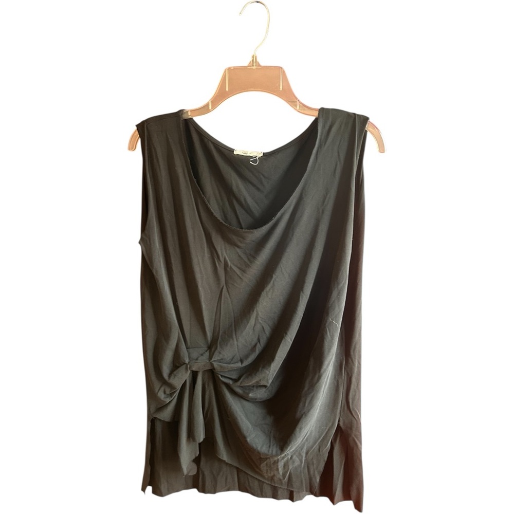 MOD REF black snatched waist top Sz M